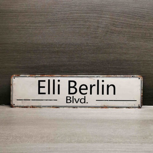 Elli Berlin Blvd